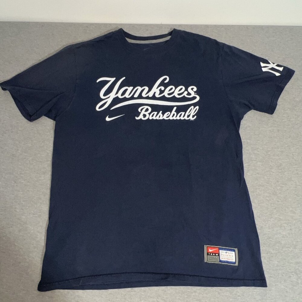 Nike New York Yankees Shirt Sz Large Navy Blue MLB Baseball Short Sleeve - Picture 3 of 9
